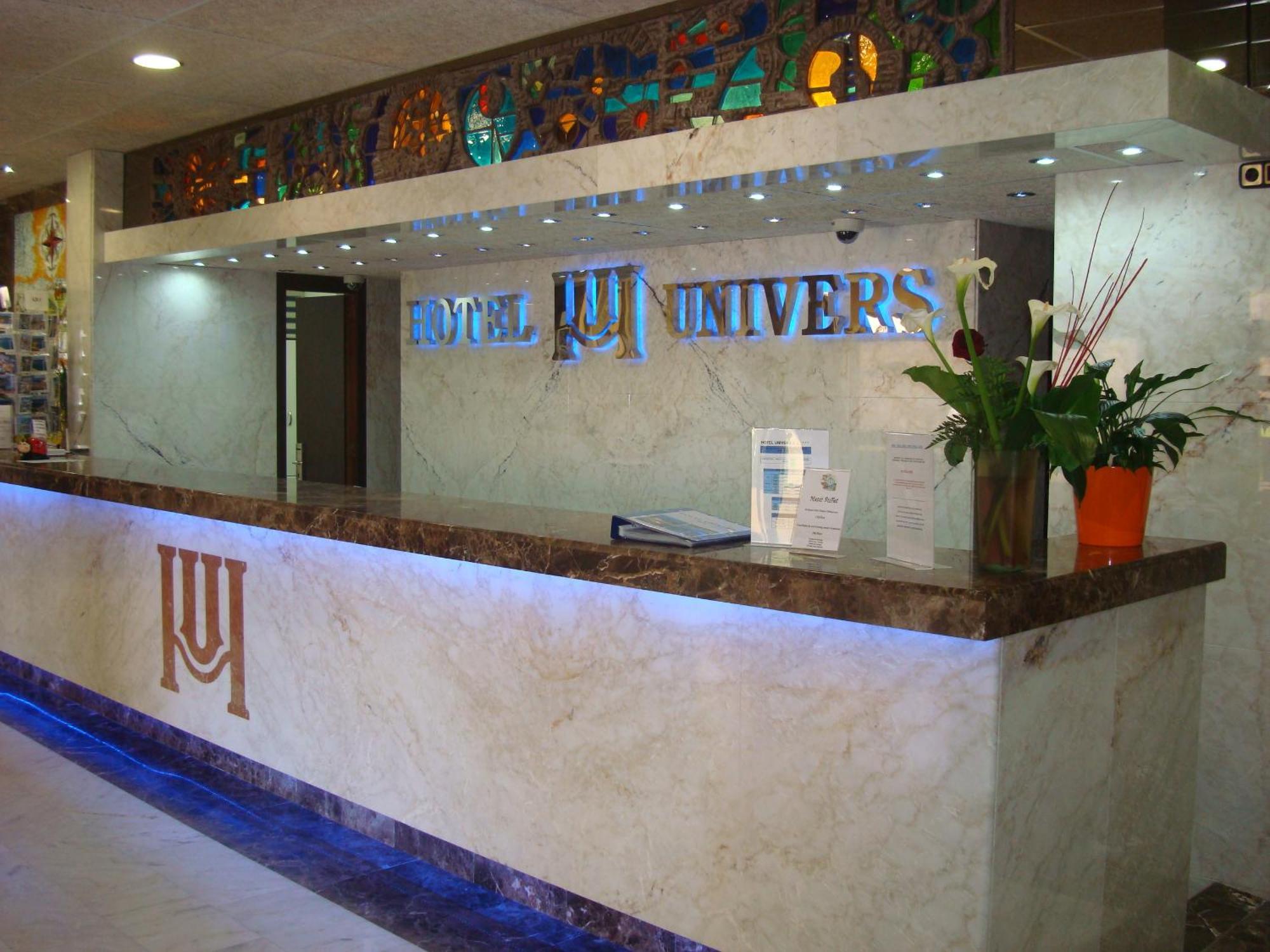Hotel Univers Roses